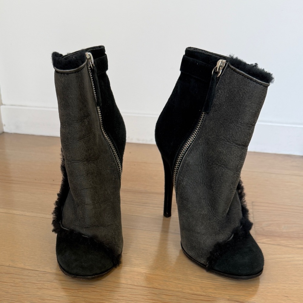 Thakoon Black suede and gray sheepskin contrast unique fashion boots